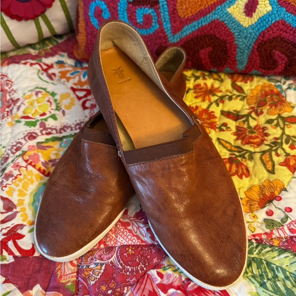 Frye Brown Leather Women's Flats